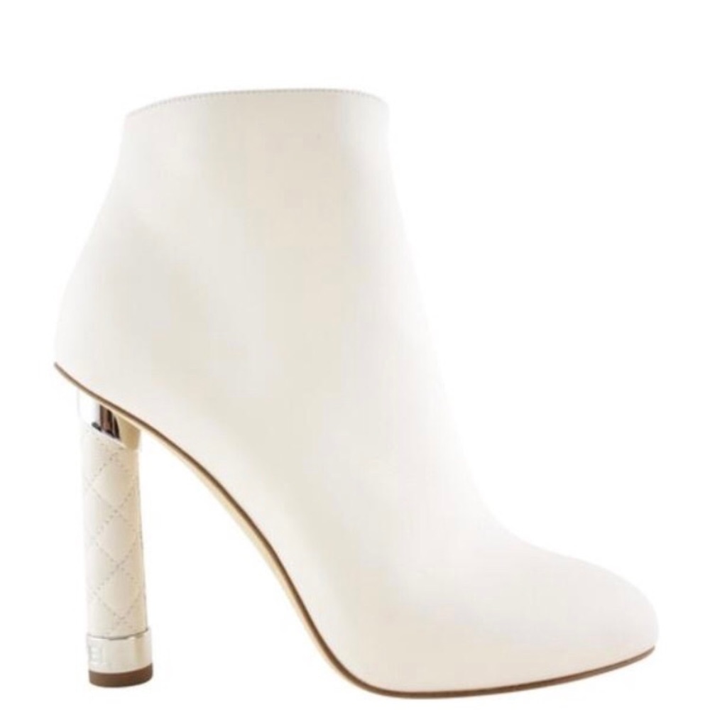 Chanel bootie
